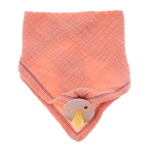 Hi Little One śliniak bandana z zawieszką na smoczek BIO bawełna Salmon